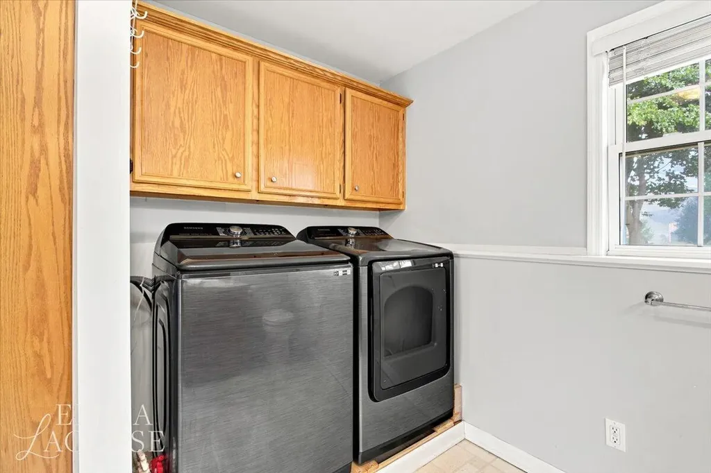 3560 Rush Creek Drive Georgetown Charter Township MI 49426