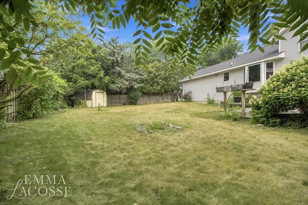 3560 Rush Creek Drive Georgetown Charter Township MI 49426