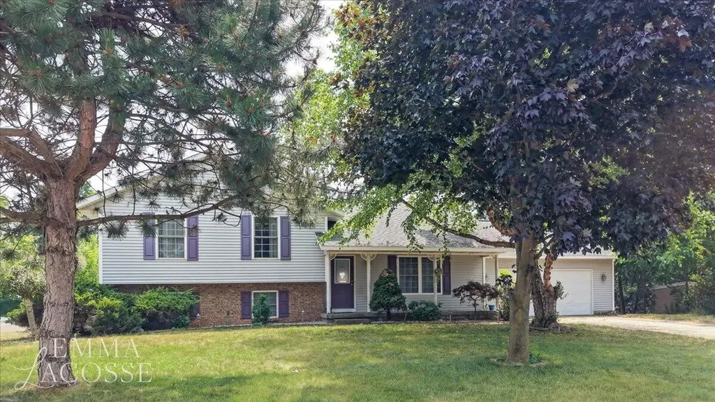 3560 Rush Creek Drive Georgetown Charter Township MI 49426