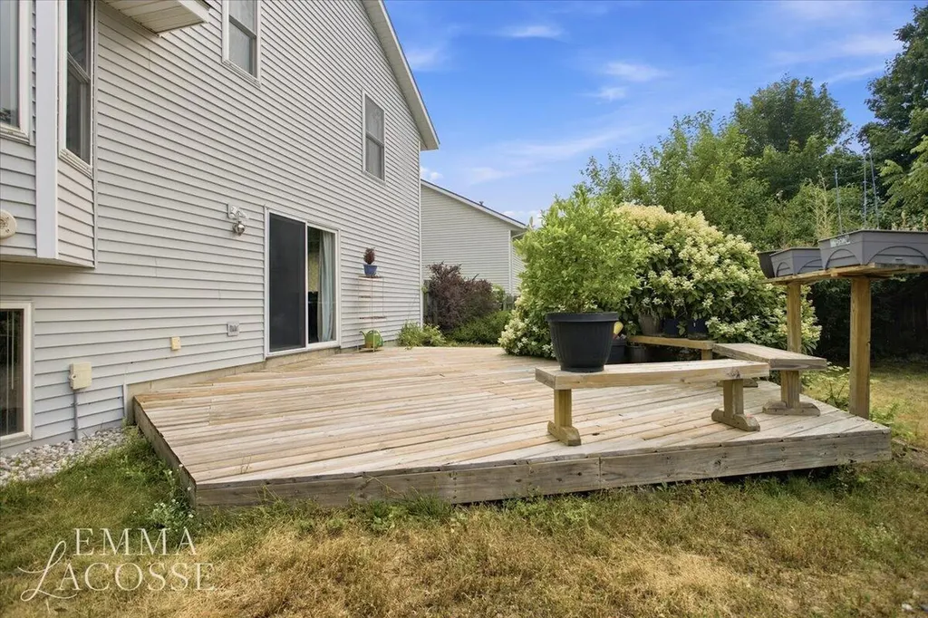 3560 Rush Creek Drive Georgetown Charter Township MI 49426