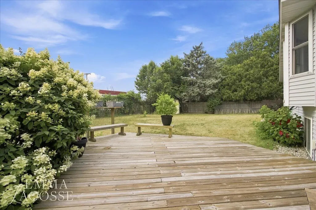 3560 Rush Creek Drive Georgetown Charter Township MI 49426