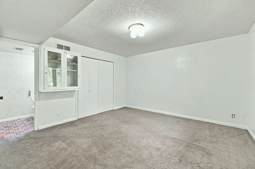 625 Maple Creek Drive Holland City MI 49423