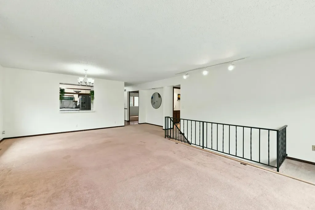 625 Maple Creek Drive Holland City MI 49423