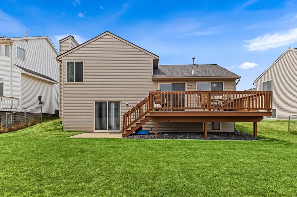 4554 Country Hill Drive SE Kentwood City MI 49512