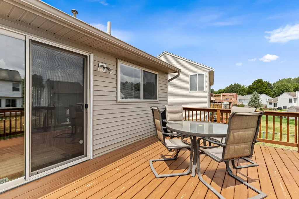 4554 Country Hill Drive SE Kentwood City MI 49512