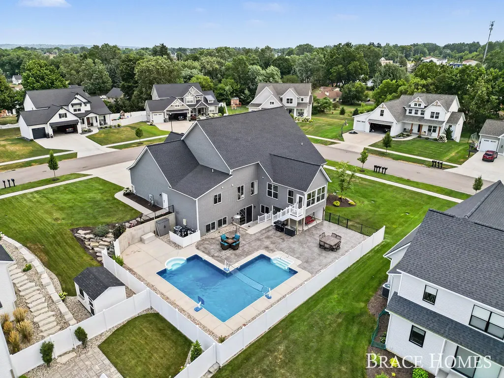 8235 Country Rail Drive SW Byron Township MI 49315