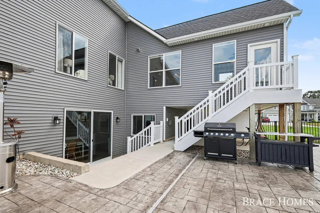 8235 Country Rail Drive SW Byron Township MI 49315