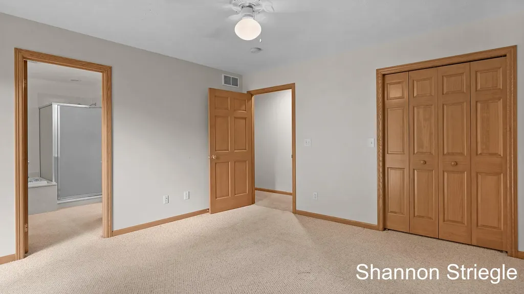 4864 Westshire Drive NW Alpine Township MI 49321