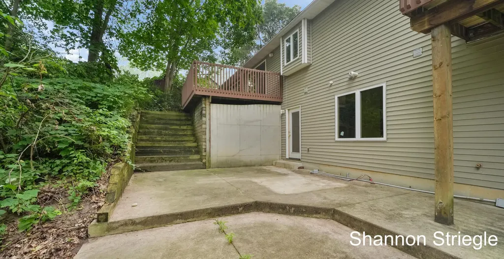 4864 Westshire Drive NW Alpine Township MI 49321
