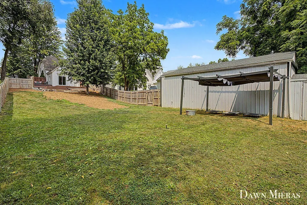 6038 Bancroft Avenue SE Bowne Township MI 49302