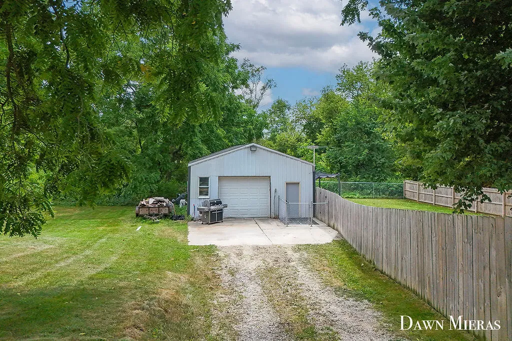 6038 Bancroft Avenue SE Bowne Township MI 49302