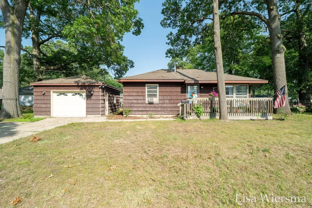 2190 W Sherman Boulevard Muskegon City MI 49441
