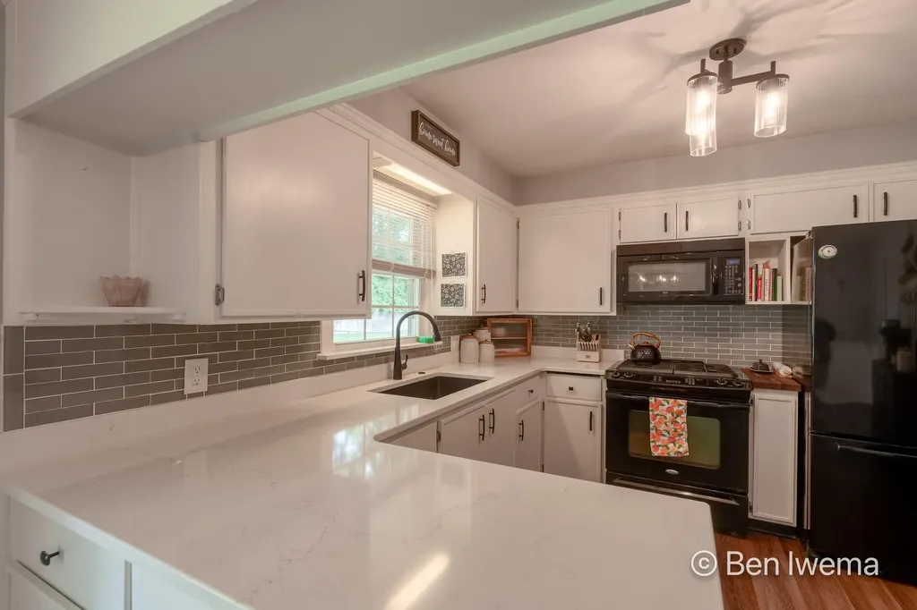 7060 Union Avenue SE Gaines Charter Township MI 49548