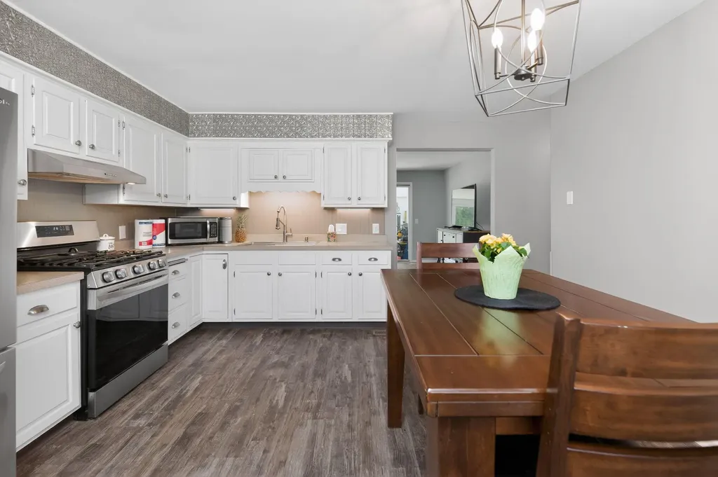 1310 N Boltwood Street Hastings City MI 49058
