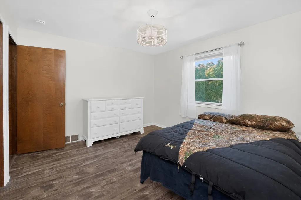 1310 N Boltwood Street Hastings City MI 49058