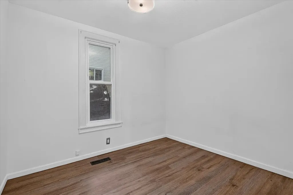 832 Thomas Street SE Grand Rapids City MI 49506