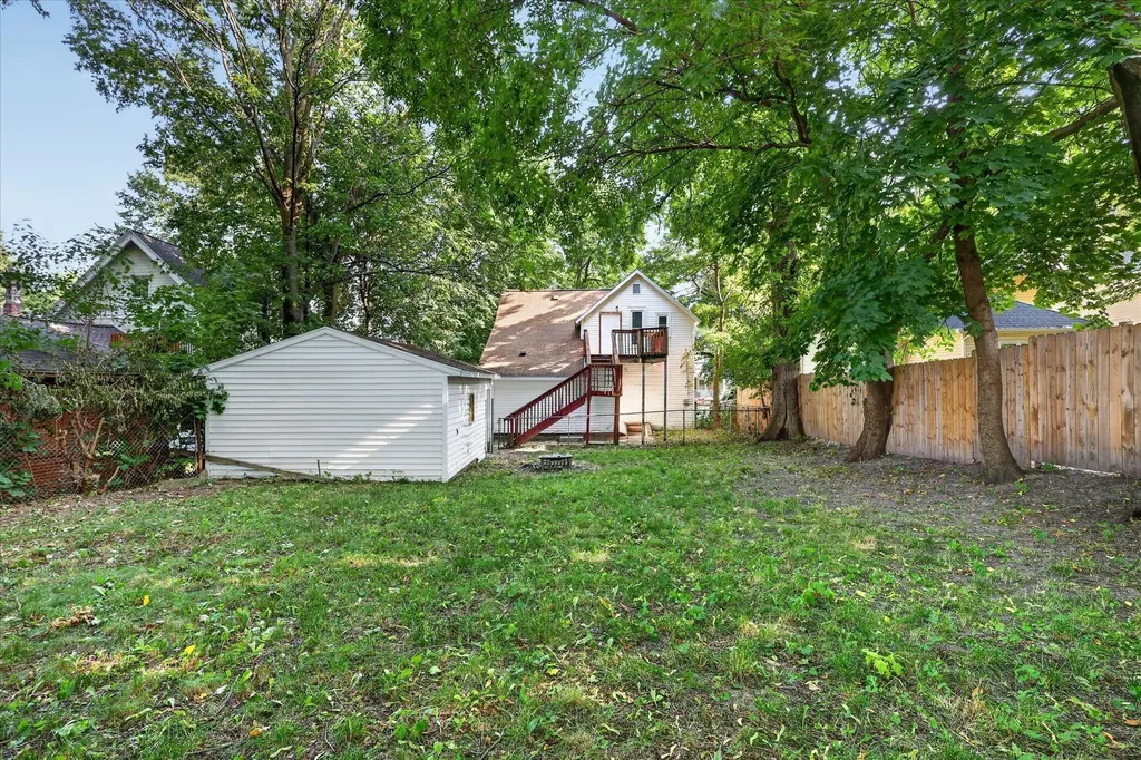 832 Thomas Street SE Grand Rapids City MI 49506