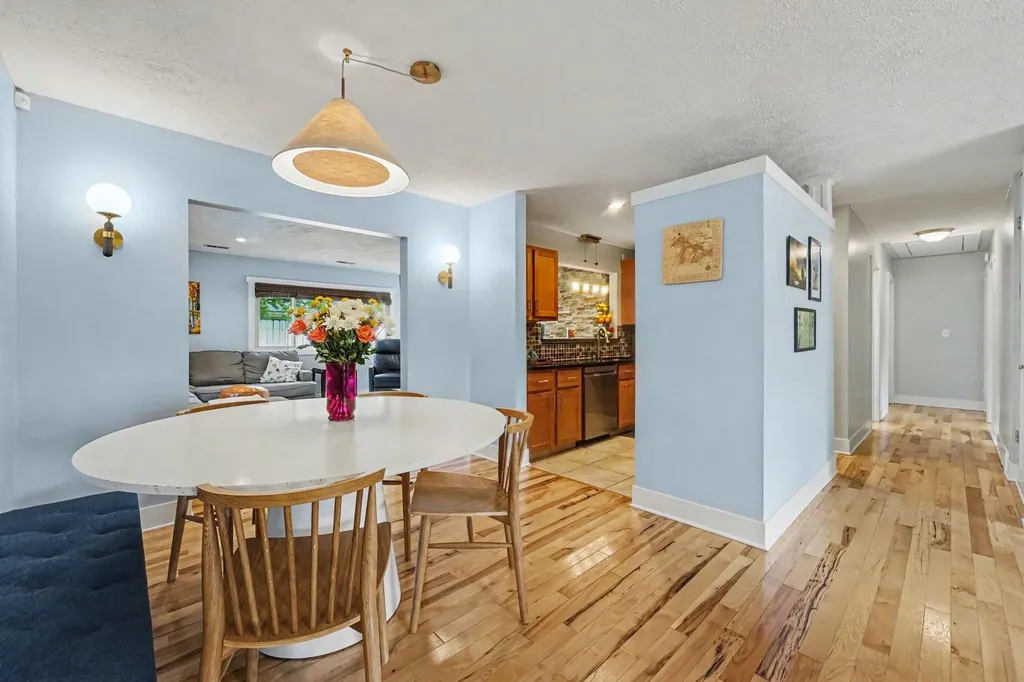 1696 Burke Avenue NE Grand Rapids City MI 49505
