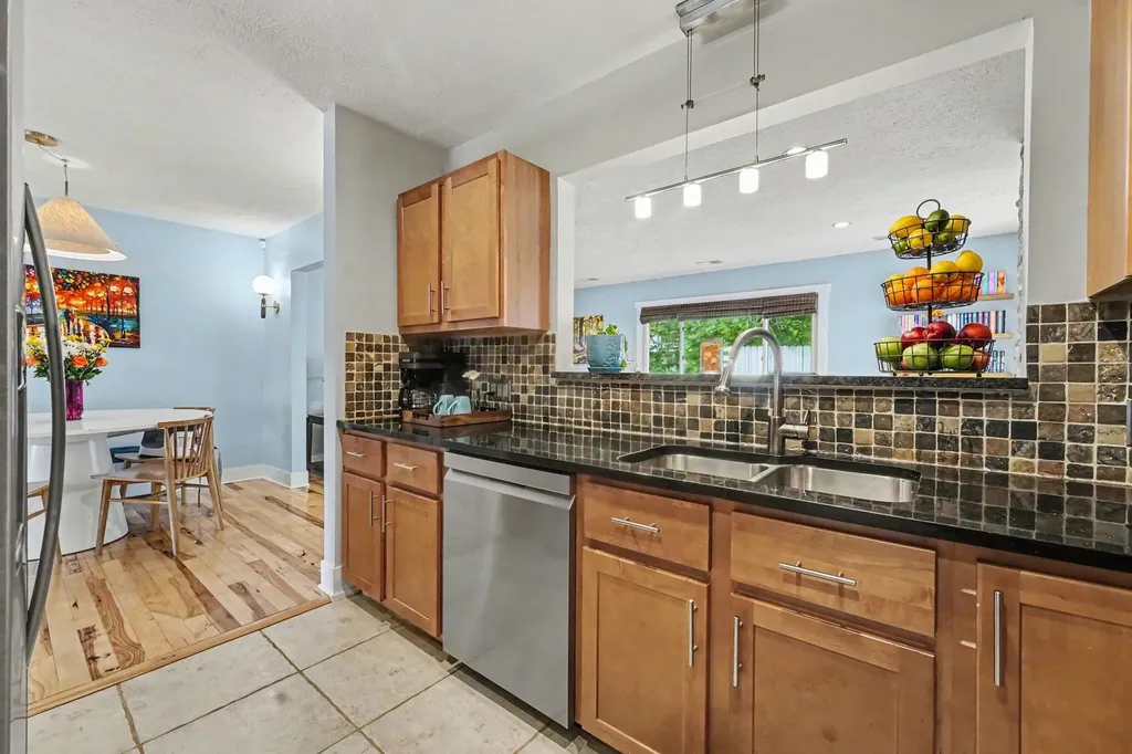 1696 Burke Avenue NE Grand Rapids City MI 49505