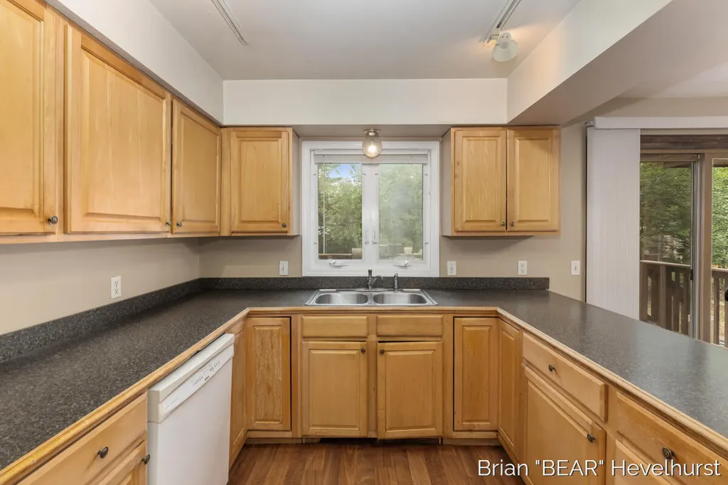 7917 22nd Avenue Georgetown Charter Township MI 49428