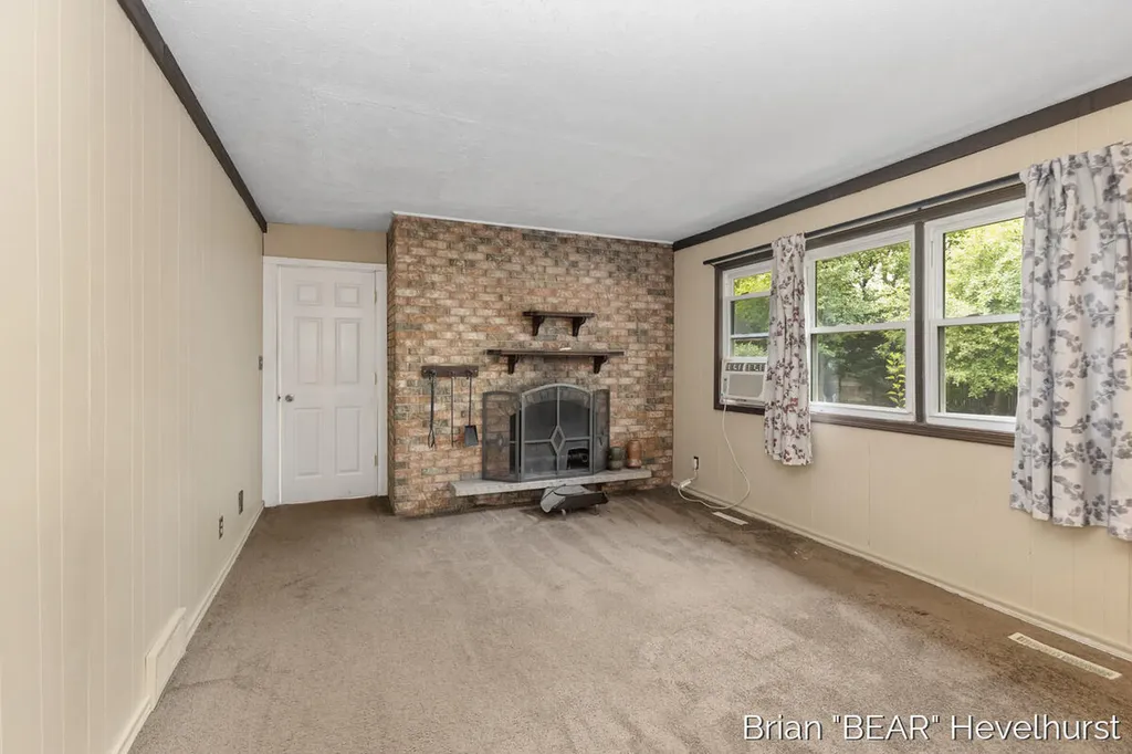 7917 22nd Avenue Georgetown Charter Township MI 49428