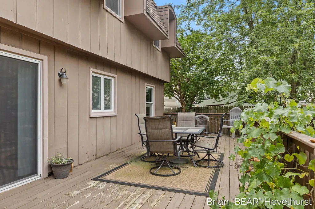 7917 22nd Avenue Georgetown Charter Township MI 49428