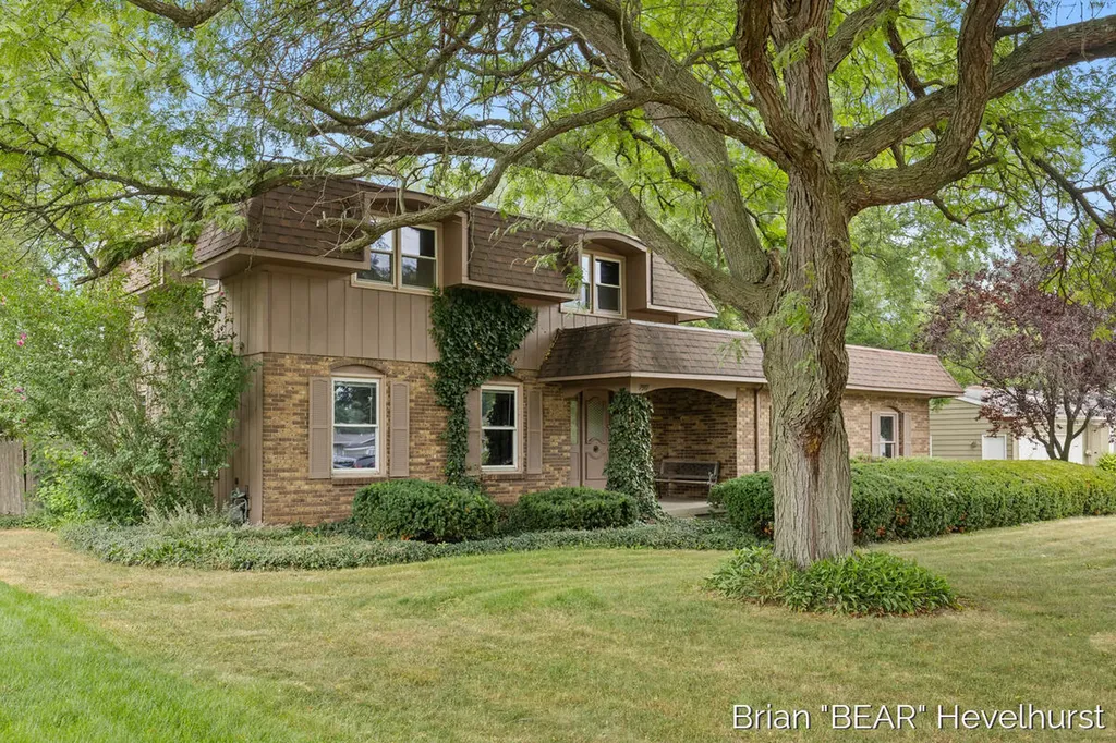 7917 22nd Avenue Georgetown Charter Township MI 49428