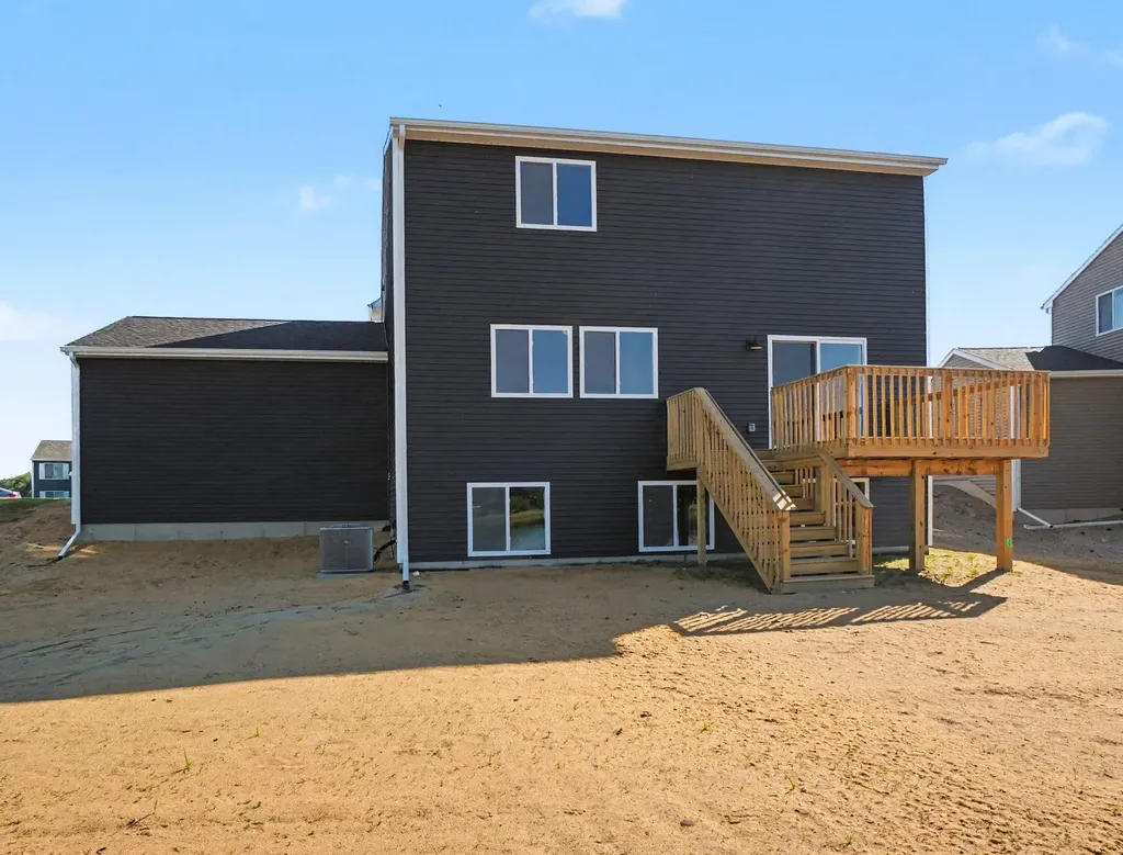 13736 Oasis Avenue Holland Charter Township MI 49424
