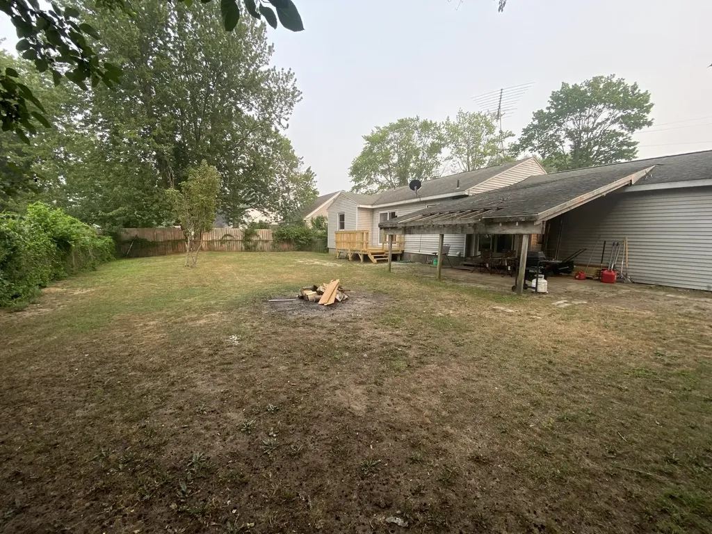1948 Lawnel Avenue Norton Shores City MI 49441