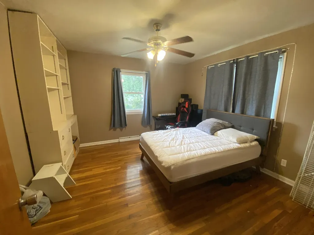 1948 Lawnel Avenue Norton Shores City MI 49441