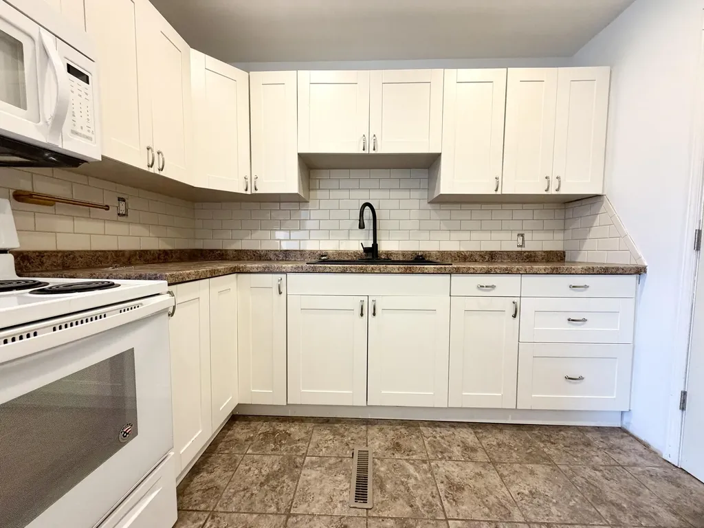 1304 Pearl Street Lake Odessa Village MI 48849
