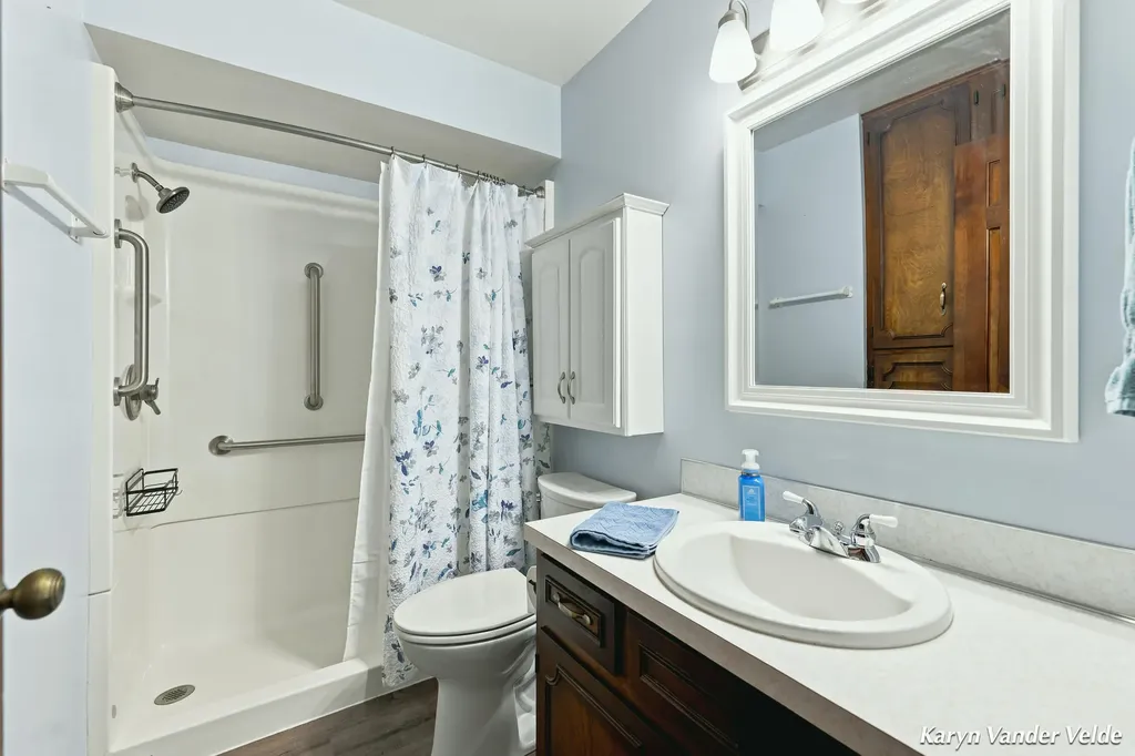 1041 Village Lane Georgetown Charter Township MI 49428
