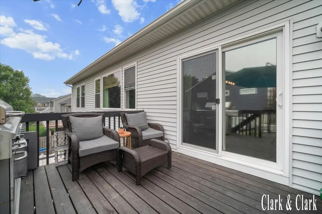 3155 Sandy Drive SW Wyoming City MI 49418