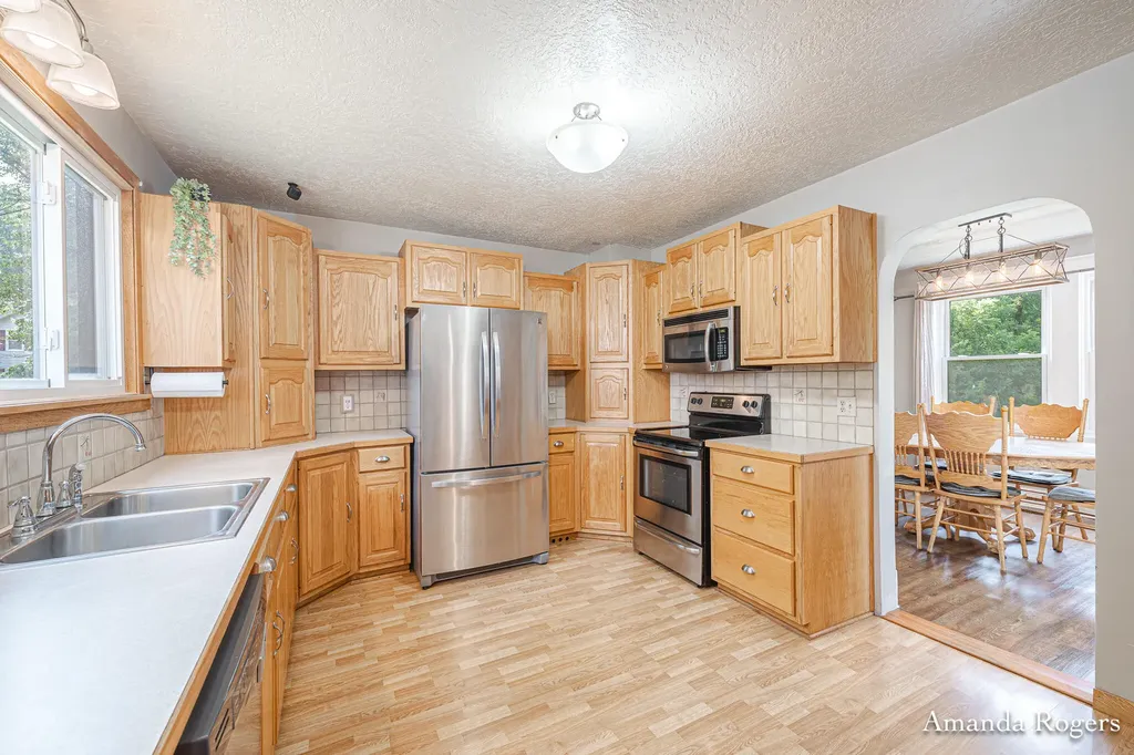 1124 Pinckney Road Keene Township MI 48881