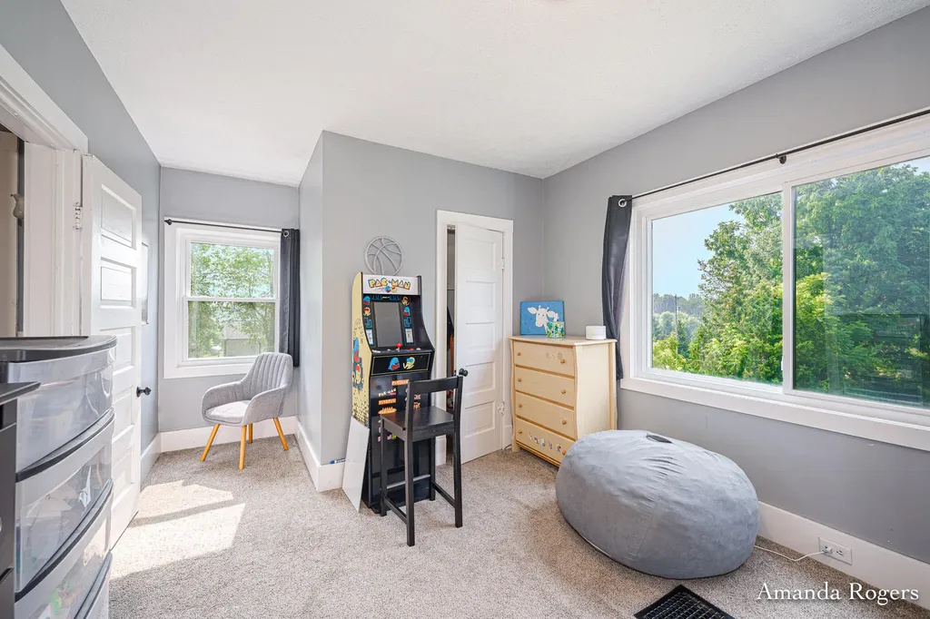 1124 Pinckney Road Keene Township MI 48881