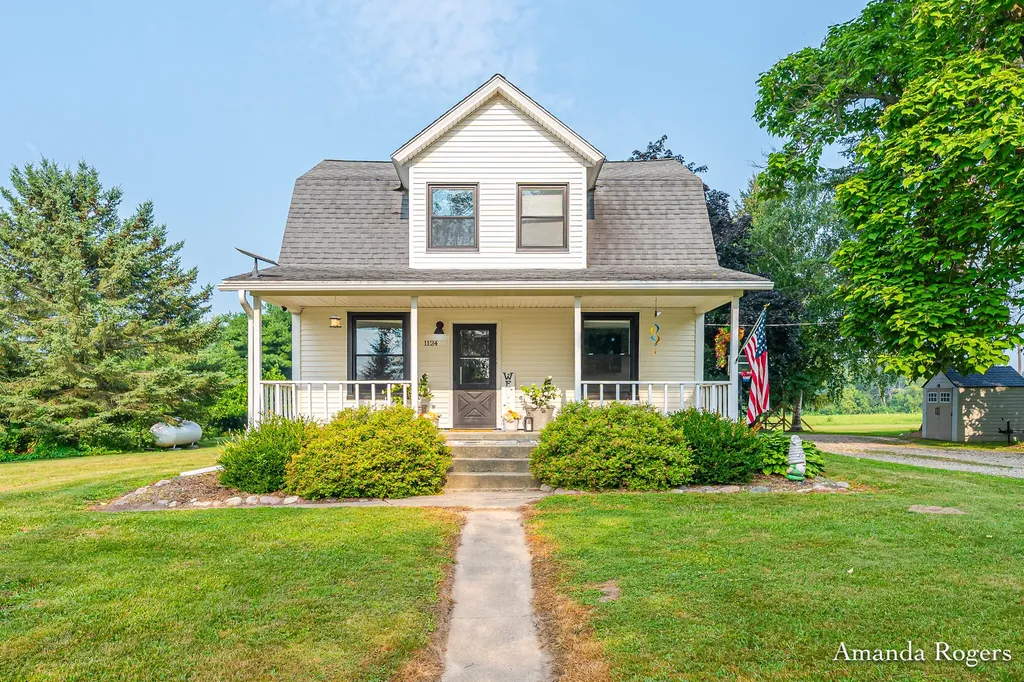 1124 Pinckney Road Keene Township MI 48881