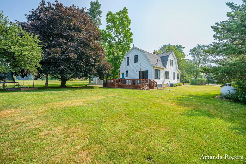 1124 Pinckney Road Keene Township MI 48881