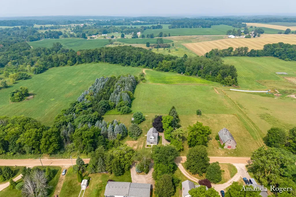 1124 Pinckney Road Keene Township MI 48881