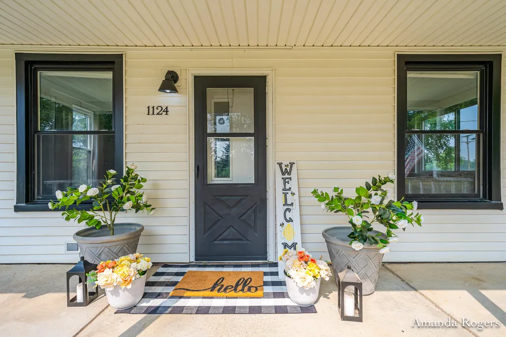 1124 Pinckney Road Keene Township MI 48881