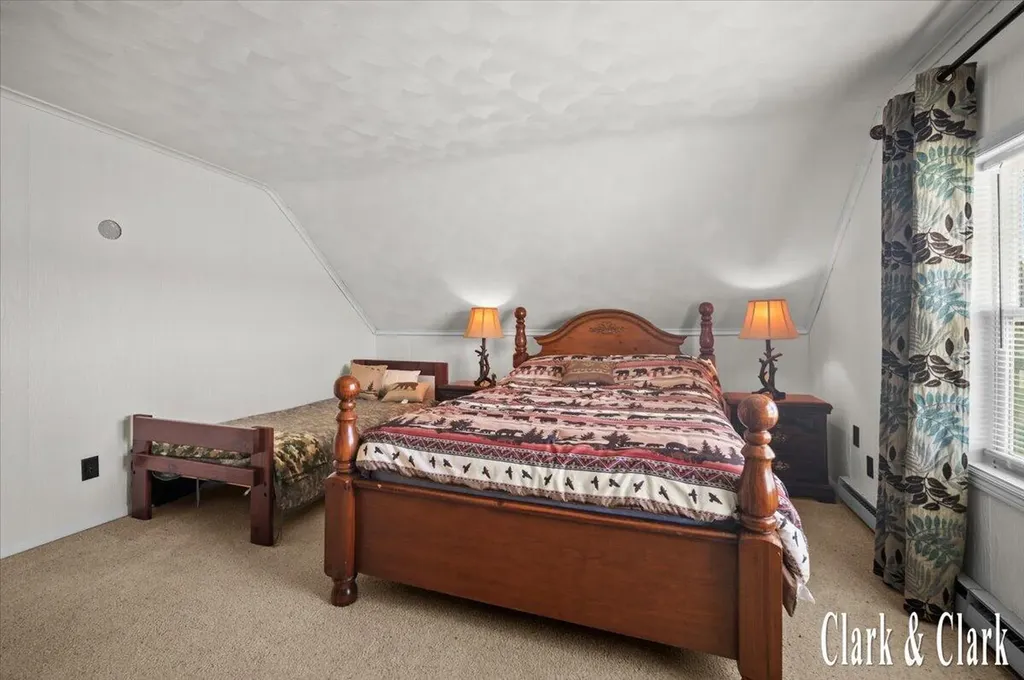 3050 Thorpe Drive Hope Township MI 49046