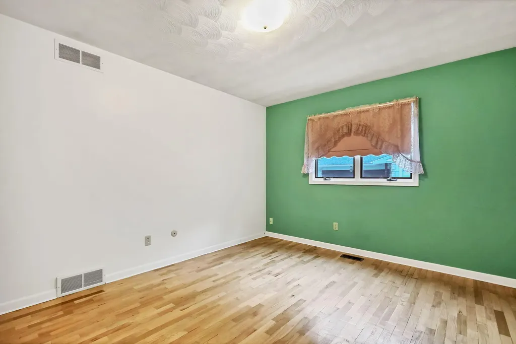3417 Ginger Snap Lane Lansing City MI 48911