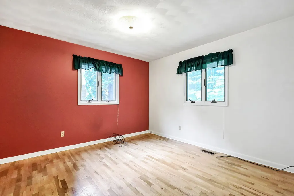 3417 Ginger Snap Lane Lansing City MI 48911