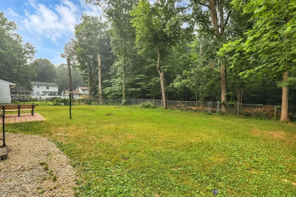 3417 Ginger Snap Lane Lansing City MI 48911