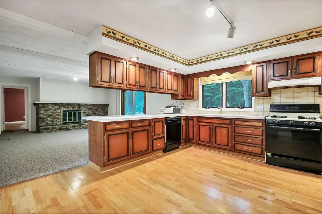 3417 Ginger Snap Lane Lansing City MI 48911