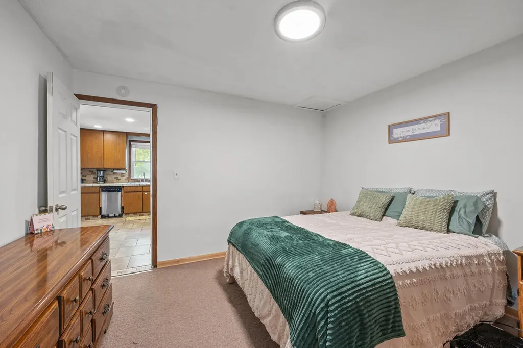 1628 Pennoyer Avenue Grand Haven City MI 49417
