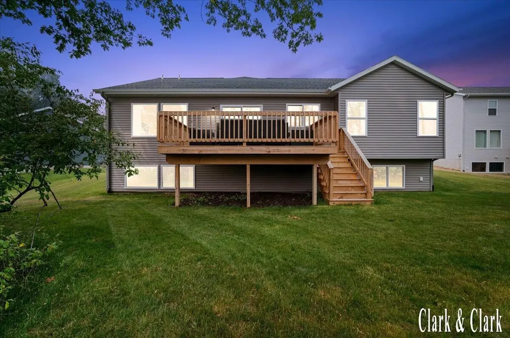 1456 Kimber Drive Lowell Charter Township MI 49331