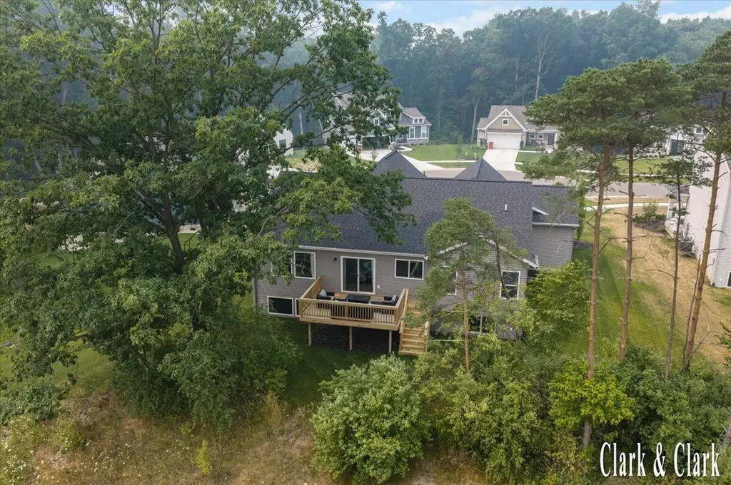 1456 Kimber Drive Lowell Charter Township MI 49331