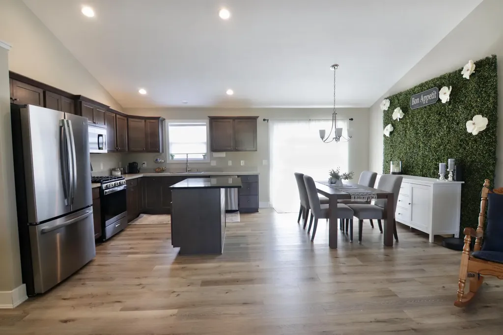 5806 Birdsong Court SE Kentwood City MI 49508
