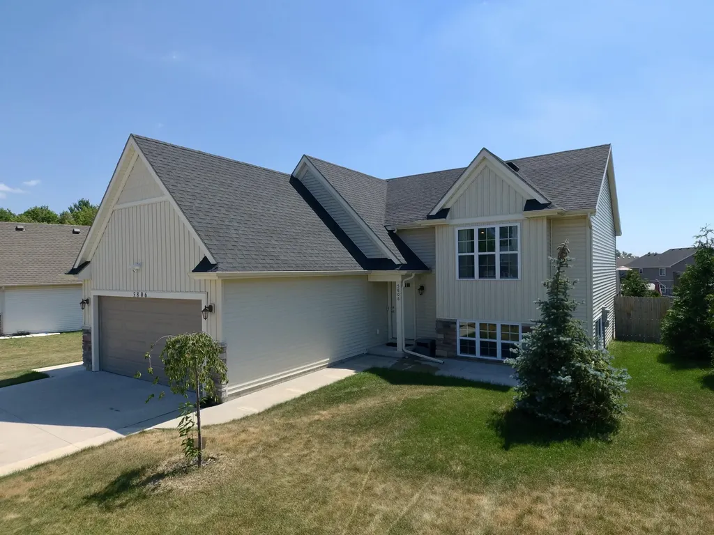 5806 Birdsong Court SE Kentwood City MI 49508