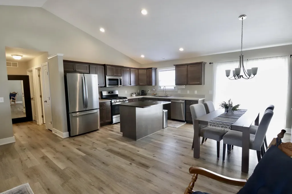 5806 Birdsong Court SE Kentwood City MI 49508